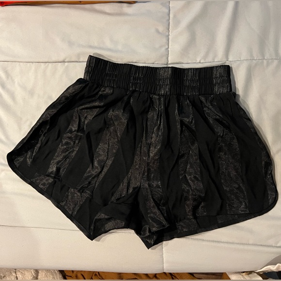 Victoria's Secret Pants - Victoria’s Secret Satin Lounge Shorts Size Extra Small